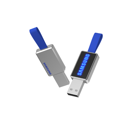Su geçirmez derecelendirilmiş 100MBS okuma hızı olan bir USB 3.0 Flash sürücüsü