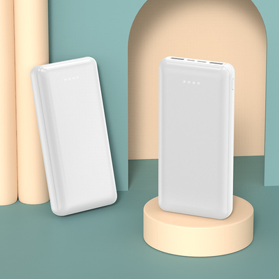 Akıllı telefonlar için Micro USB ve Tip C Giriş Portları ile taşınabilir güç bankası