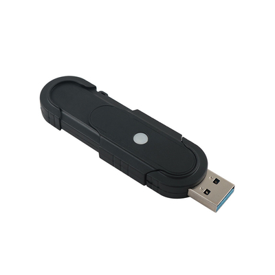 Plug and Play işlevselliği ile kompakt siyah USB flash sürücüleri