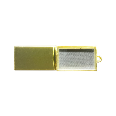 Metal gövde ve USB 2.0 8-15MB/S okuma hızı ile şık kristal LED ışığı