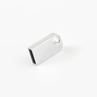 Delikli Mini Usb Flash Sürücü Anahtarlık Koyabilir Metal Usb Flash Sürücü Özelleştirilmiş Lazer Logosu Olabilir