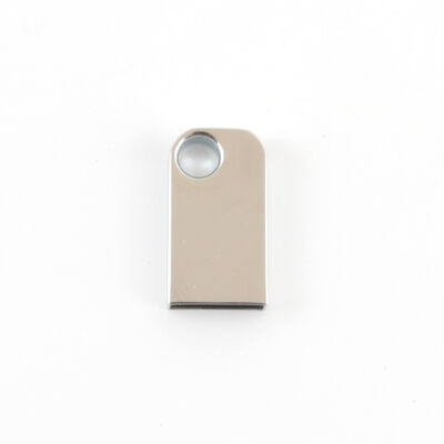 Delikli Mini Usb Flash Sürücü Anahtarlık Koyabilir Metal Usb Flash Sürücü Özelleştirilmiş Lazer Logosu Olabilir
