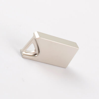 Özel Logo Olabilir Metal USB Flash Sürücü USB 2 0 Yazma Hızı 4 ila 10 MB S USB 3 0 Hız 10 ila 30 MB S Toplu Zaman 4 ila 5 Gün
