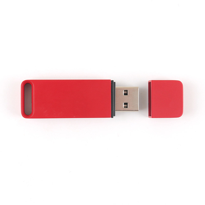 Fırın Boya Yüzeyi USB 3.0 Flash Sürücü OEM Gövde Rengi ve Kırmızı Renkli Logo