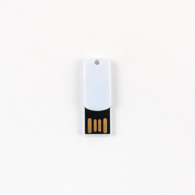 Çevre dostu geri dönüştürülmüş plastik USB çubuğu, kauçuk yağlı vücut ve yüksek hızlı veri aktarımı