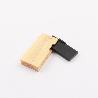 Büküm Şekilli Akçaağaç Ahşap USB Flash Sürücü Hızlı Okuma 64GB 128GB 256GB