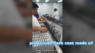plastik kasaya yağ püskürtme işlemi